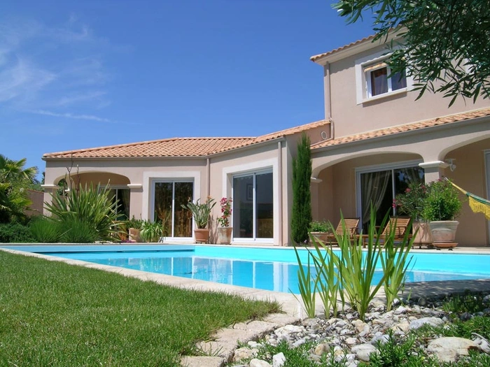 Maison de constructeur avec vue
